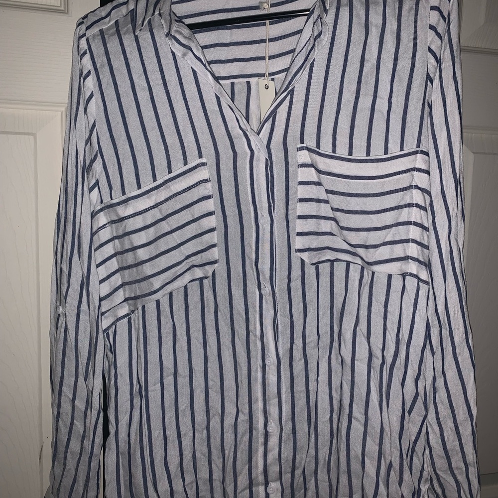 Stripped Long sleeve button up